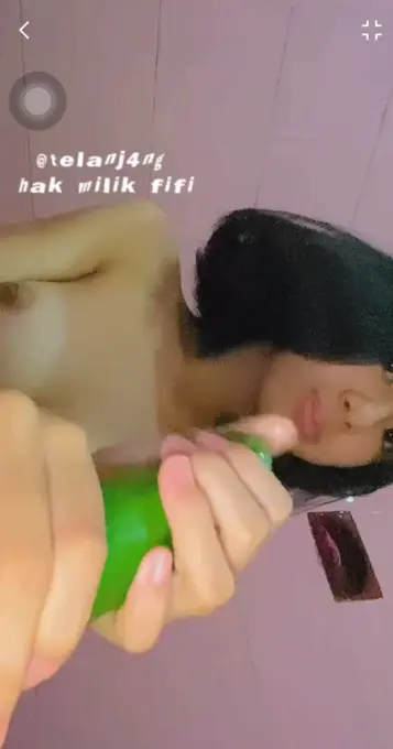 Onlylokal Fifi Colmek Pake Timun Jadi Becek